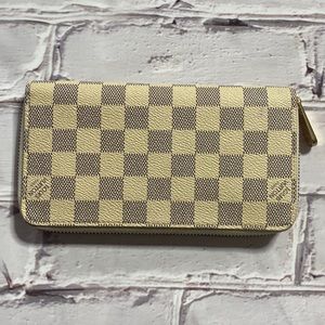 Louis Vuitton Zippy Wallet.